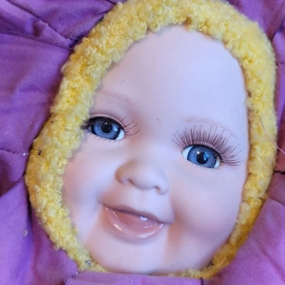 Cuddles 2001 Fiona Flower Baby Doll Figurine Porcelain Face Purple‎ Costume 12